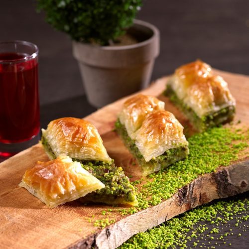 fıstıklı klasik gaziantep baklavası